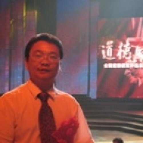 唐戈隆老师