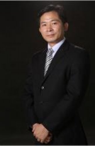 余伟辉老师