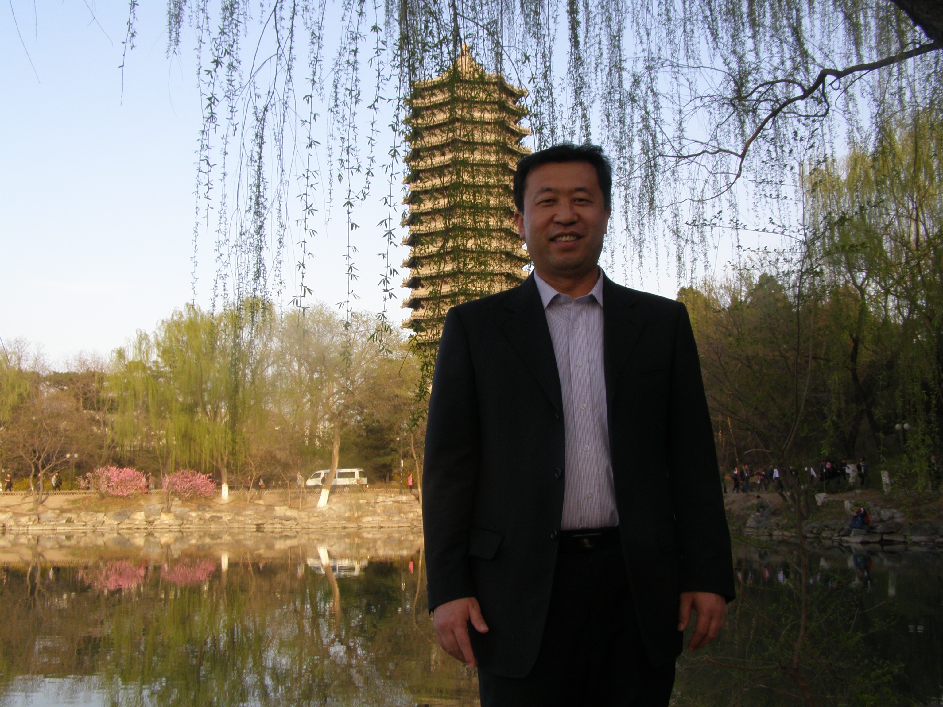 李广泰