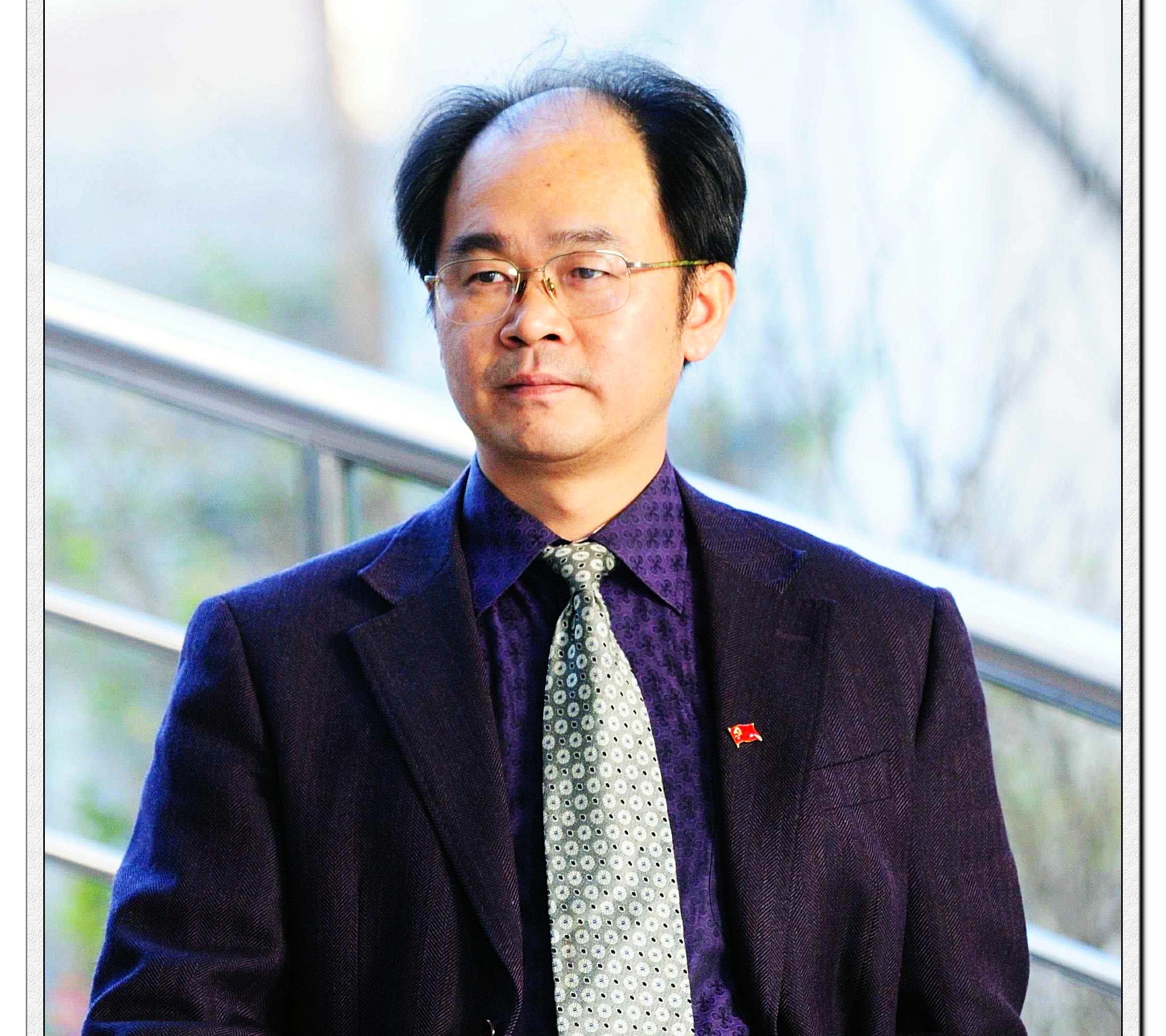 鲁桂华