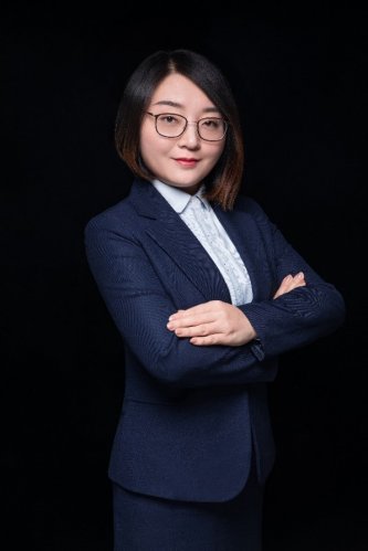 化俊丽老师