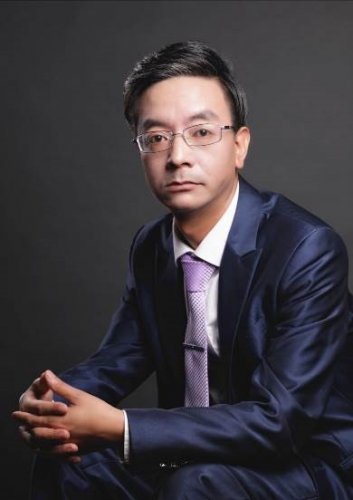 陆伟华老师