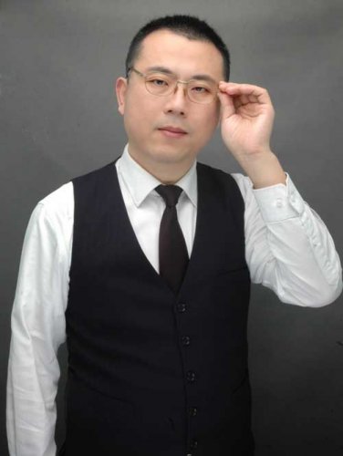 罗文老师