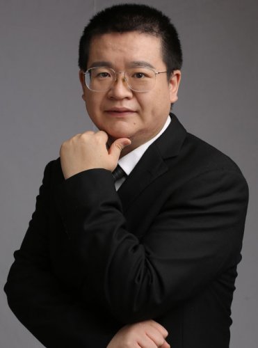 何朔老师