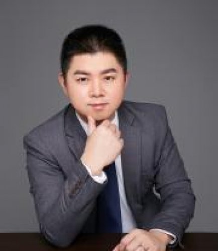 罗龙老师