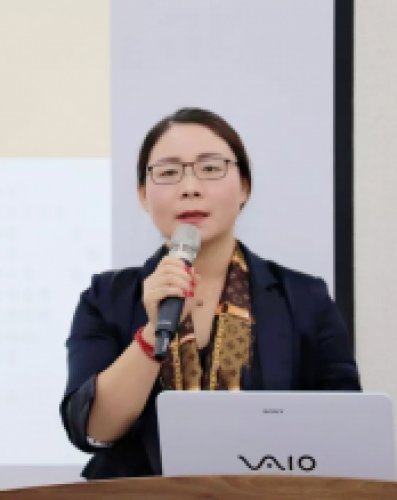 陈晓薇老师