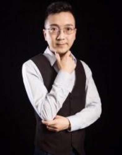杨皓然老师