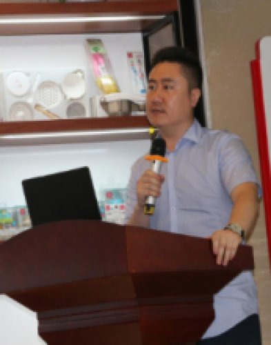 刘本立老师