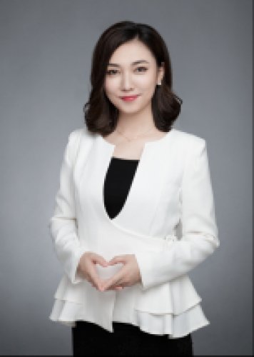 侯佩希老师