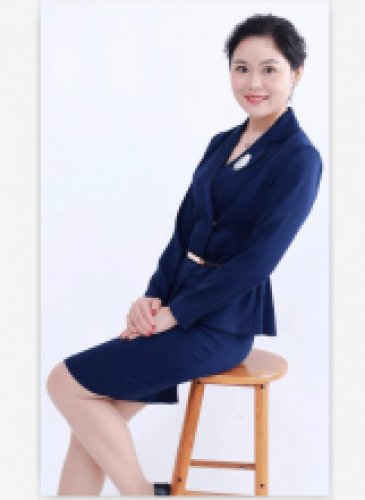 彭莎老师