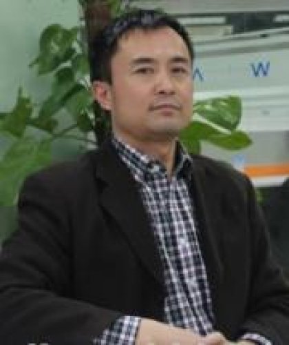 李名洞老师