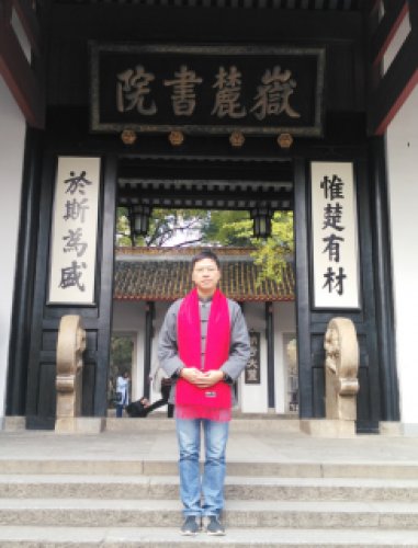 谢伦波老师