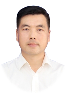 张贵义 