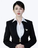 张霄嘉