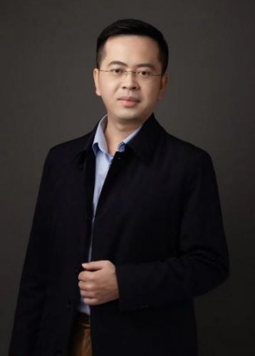 万钧老师