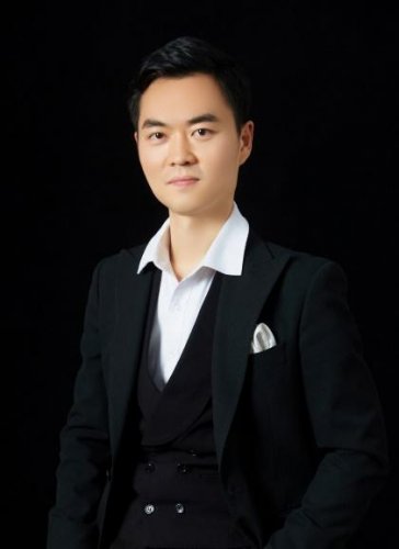 王瀚霆老师