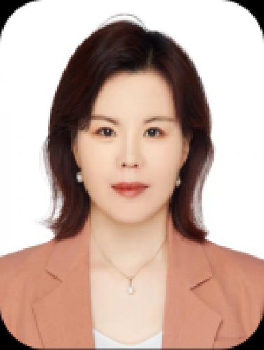 卢容老师