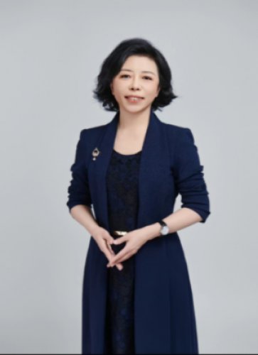 尹立老师