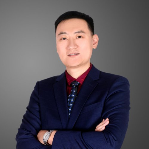 卢亚明老师