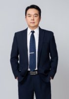 石宝东