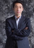 张伟